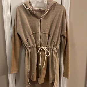 Gimmicks Tan Hooded Zip-Up Cardigan. Size XS